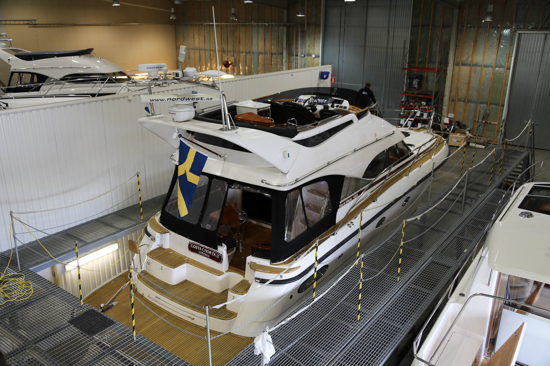Nord West 420 Flybridge with DPS for sale